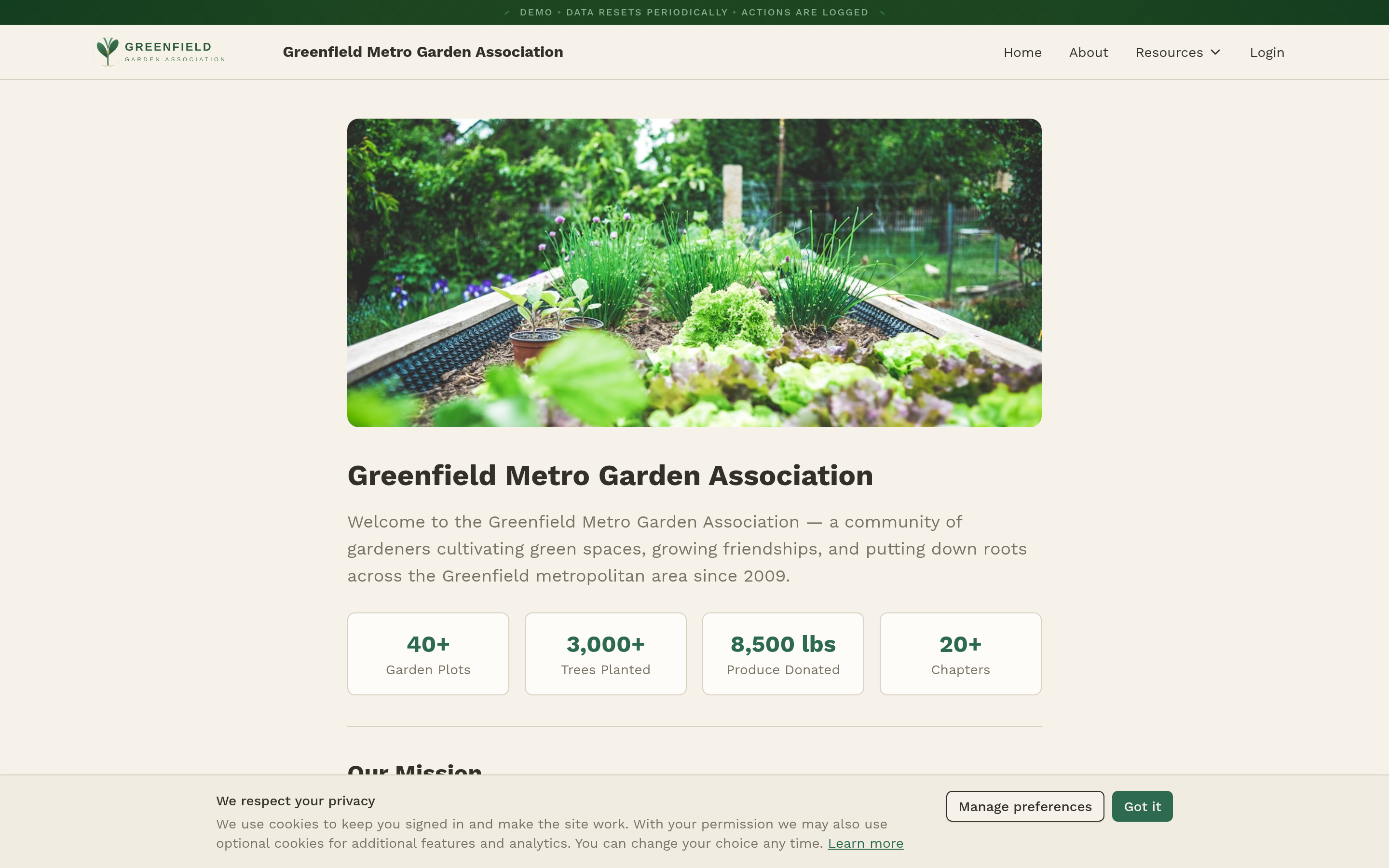 The cookie consent banner as it appears to a first-time visitor